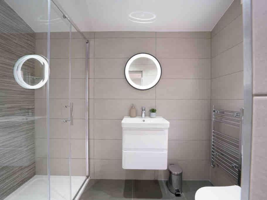 Modern 2 Bed Flat Near Wembley Stadium Apartament *