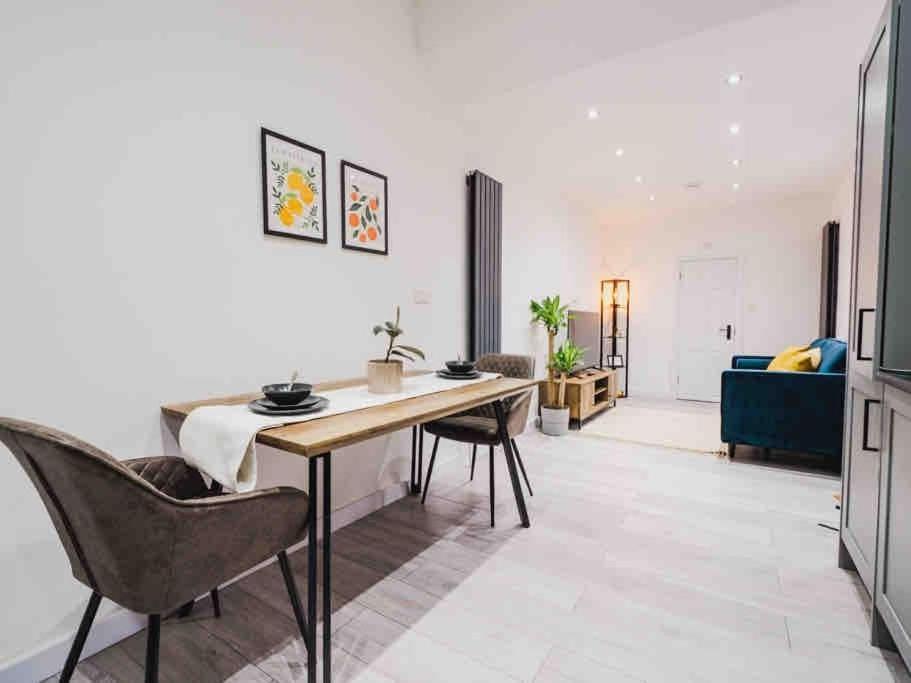 Modern 2 Bed Flat Near Wembley Stadium * Londra